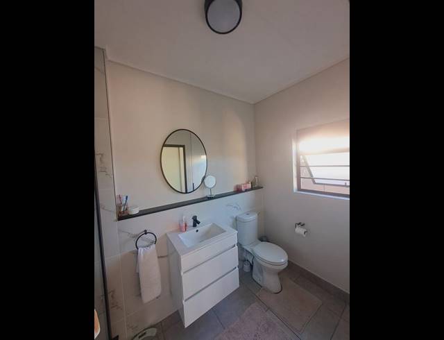 3 BEDROOM APARTMENT FOR SALE IN WATERFALL